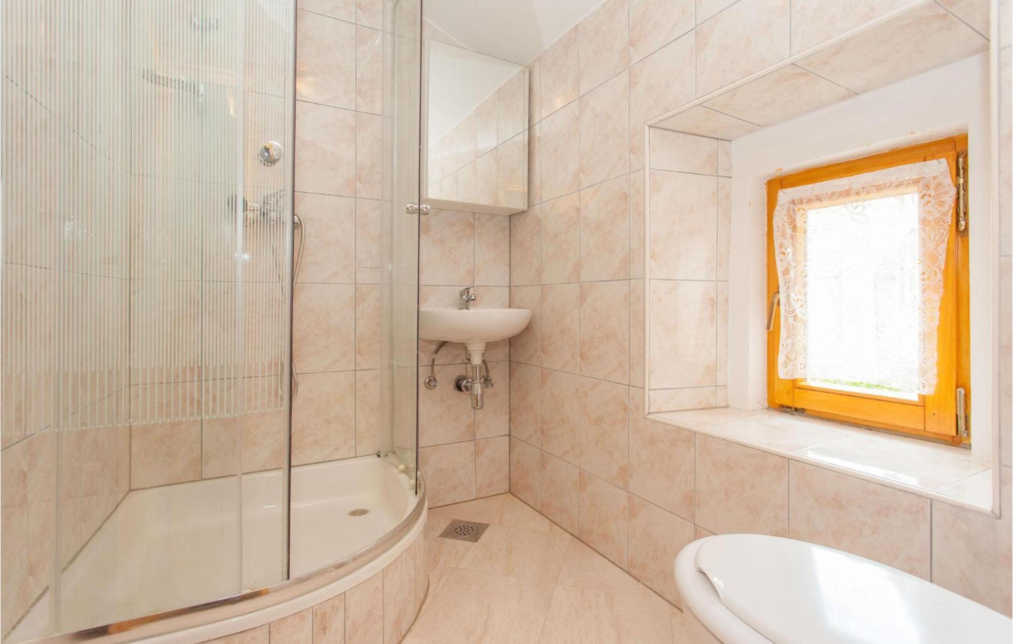 Gorgeous Apartment In Omisalj With Kitchen المظهر الخارجي الصورة